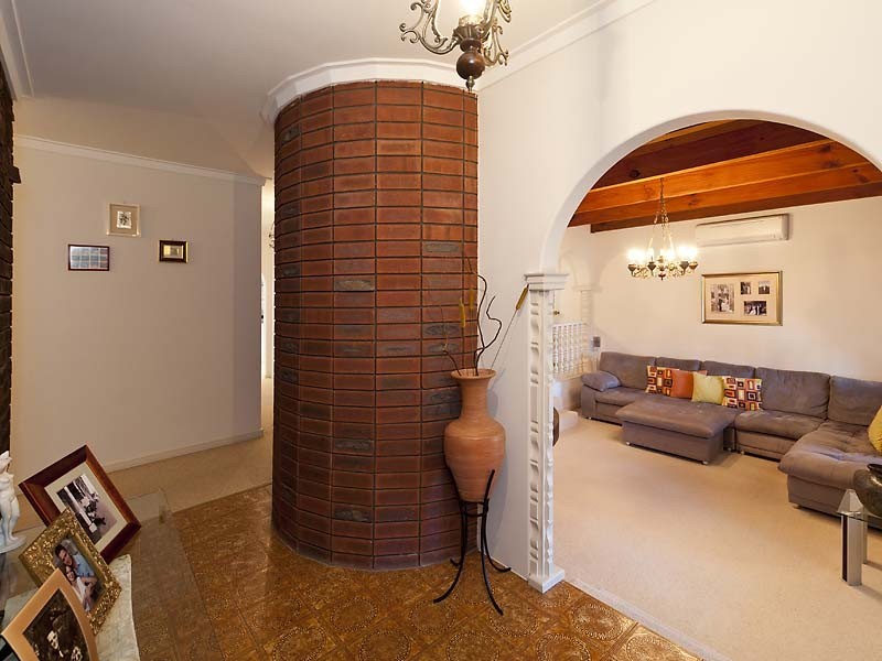 81 Leaside Way, Spearwood WA 6163