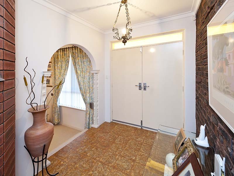 81 Leaside Way, Spearwood WA 6163