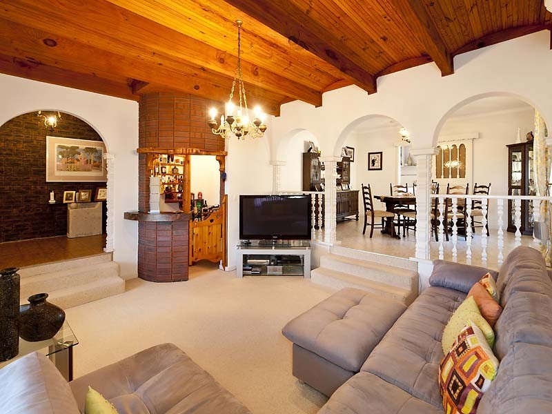 81 Leaside Way, Spearwood WA 6163