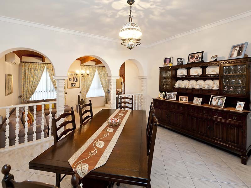 81 Leaside Way, Spearwood WA 6163