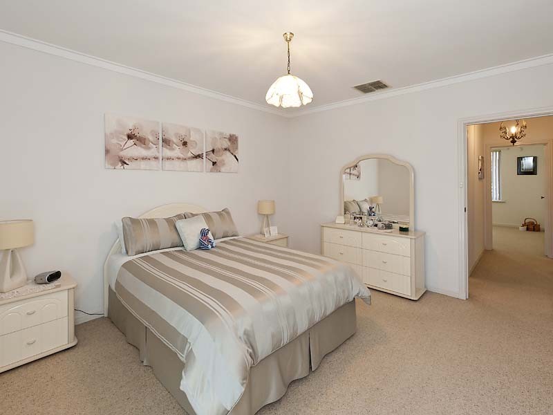 81 Leaside Way, Spearwood WA 6163