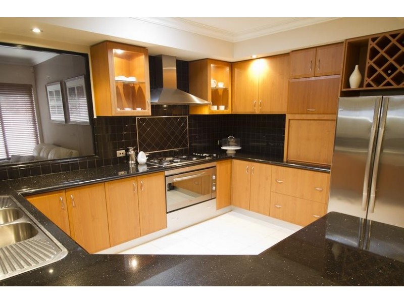 24 Rufford Lane, Canning Vale WA 6155