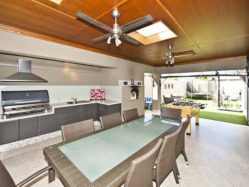 15 O’Hara Street, Beaconsfield WA 6162