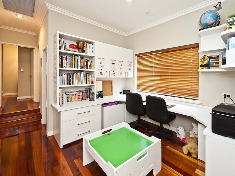 15 O’Hara Street, Beaconsfield WA 6162