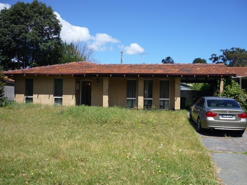 15 Macmorris Way, Spearwood WA 6163