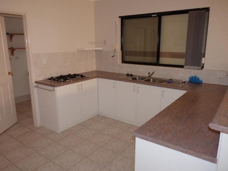 3/11 Bilcich Gardens, Spearwood WA 6163