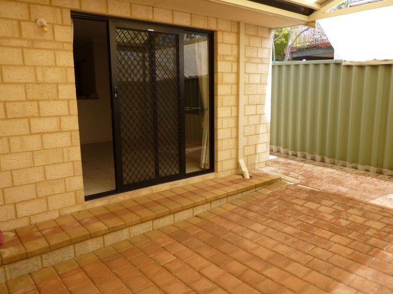 3/11 Bilcich Gardens, Spearwood WA 6163