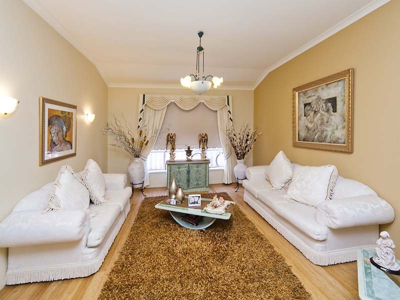 60 Duchart Way, Coogee WA 6166