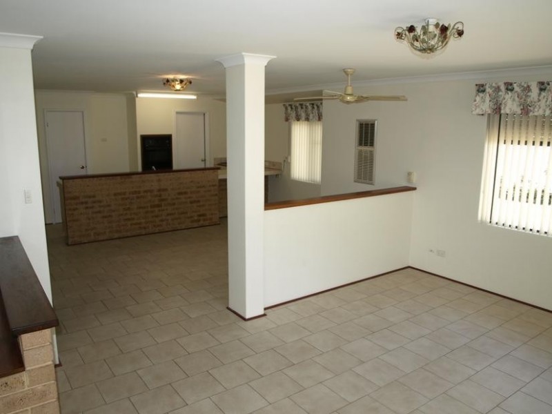 361 HAMILTON ROAD, Coogee WA 6166