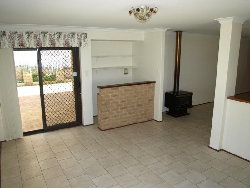 361 HAMILTON ROAD, Coogee WA 6166