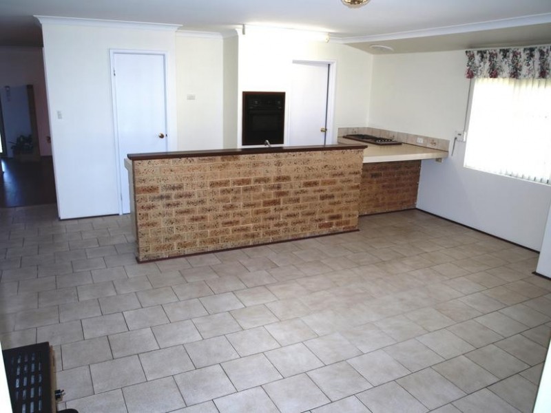 361 HAMILTON ROAD, Coogee WA 6166