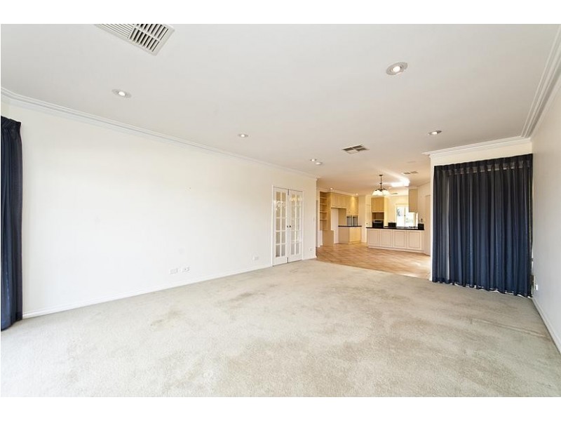 10 Trellis Place, Spearwood WA 6163