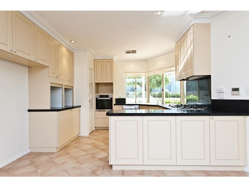 10 Trellis Place, Spearwood WA 6163