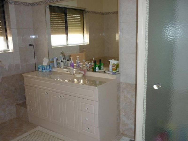 17 Capstone Rise, Coogee WA 6166