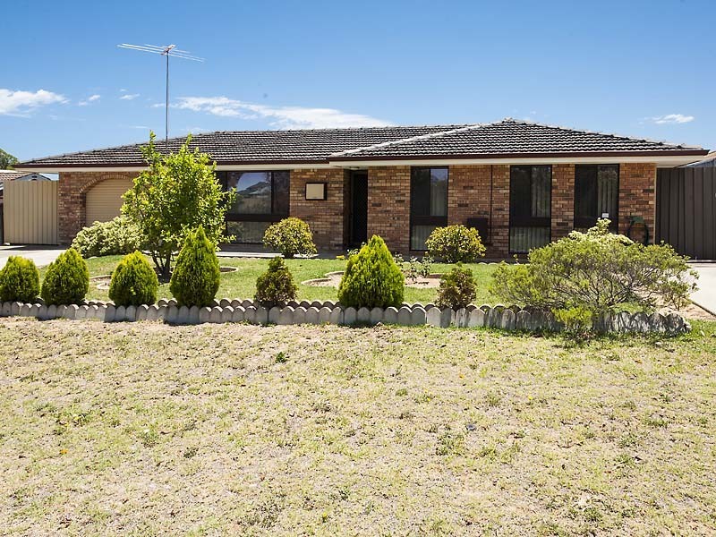 30 Shelley Way, Munster WA 6166