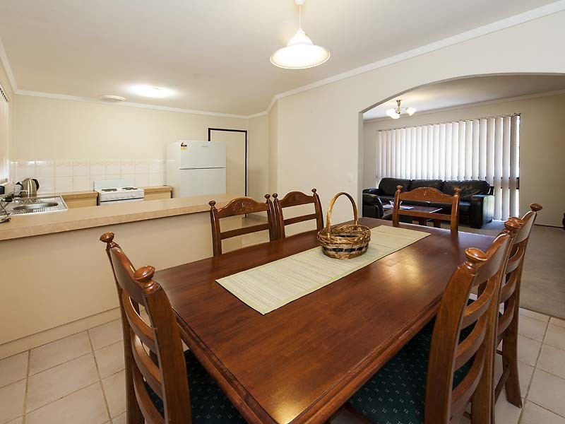 30 Shelley Way, Munster WA 6166