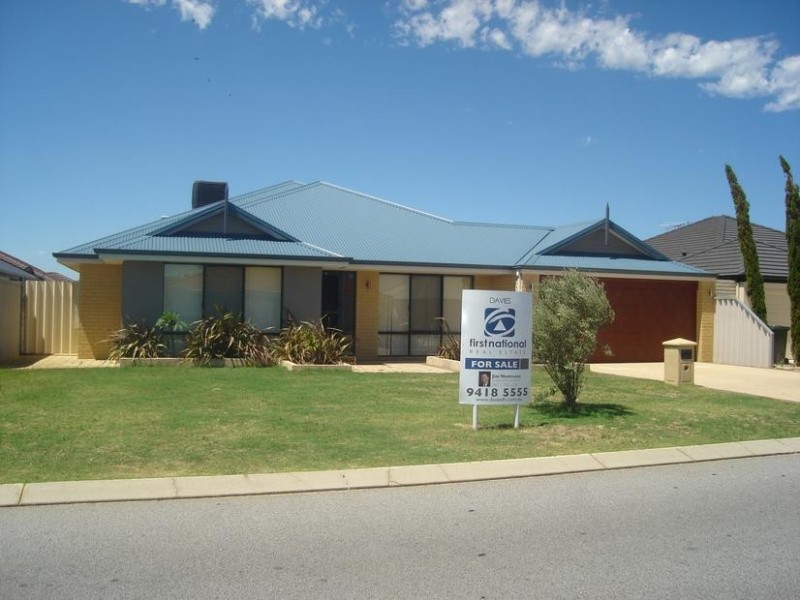 12 Maverick Prom, Shoalwater WA 6169