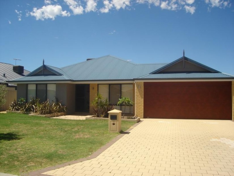 12 Maverick Prom, Shoalwater WA 6169