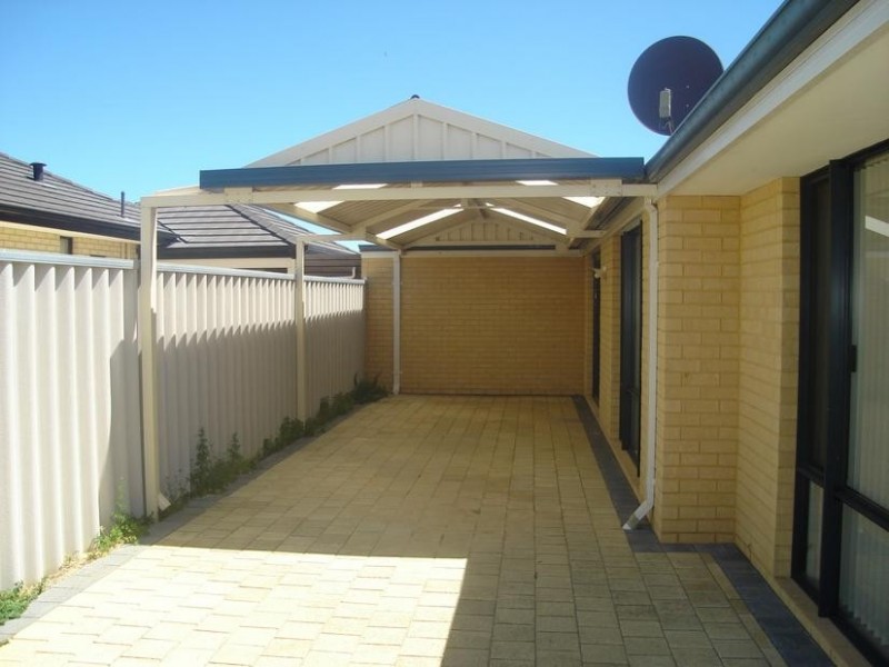 12 Maverick Prom, Shoalwater WA 6169