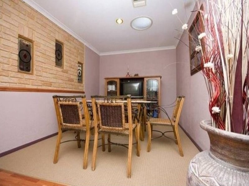 11 TUNIS PLACE, Coogee WA 6166
