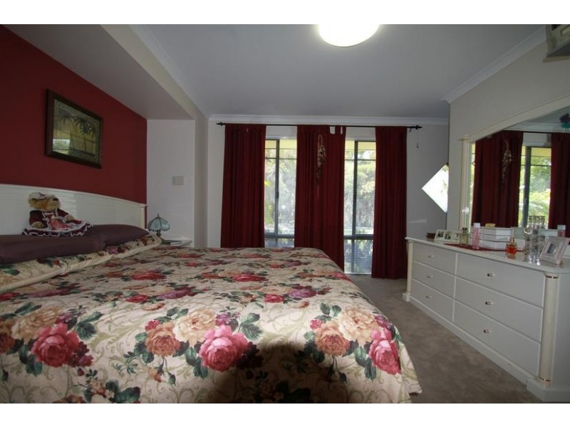 22 Hawksbury Retreat, Atwell WA 6164