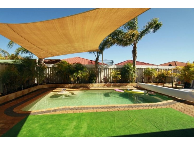 22 Hawksbury Retreat, Atwell WA 6164