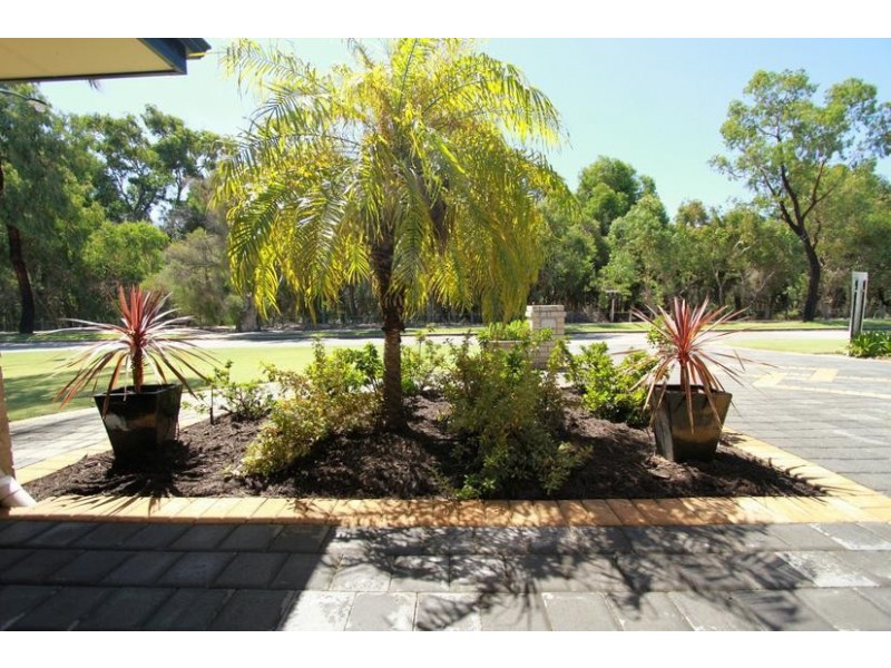 22 Hawksbury Retreat, Atwell WA 6164