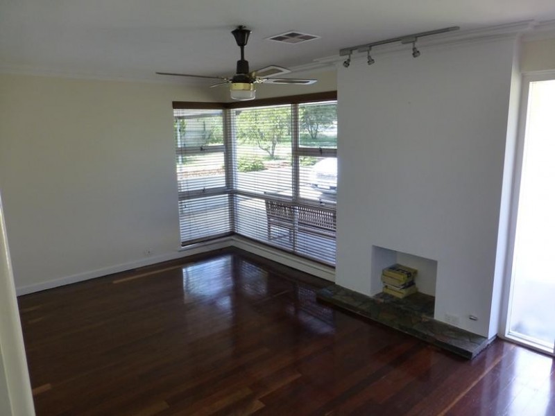 6 Morton Road, Hamilton Hill WA 6163
