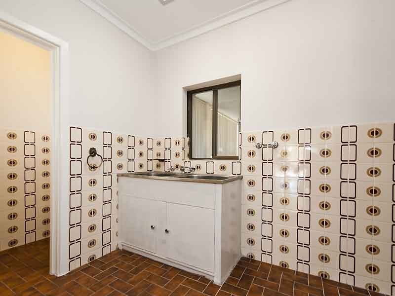 161 Forrest Road, Hamilton Hill WA 6163