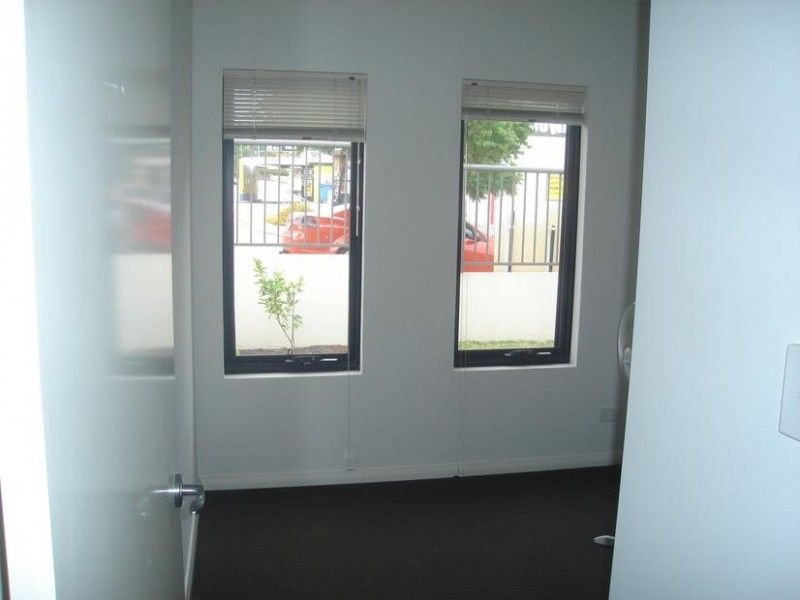 1/1 Dodd Street, Hamilton Hill WA 6163