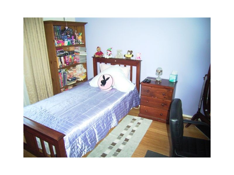 4 Shallow Street, Spearwood WA 6163