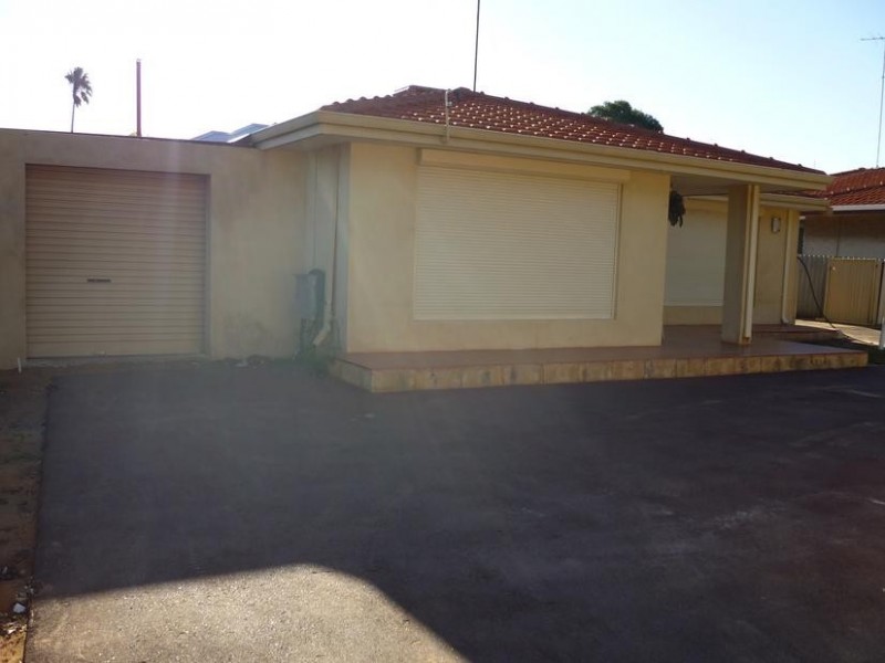 147 Hamilton Road, Spearwood WA 6163