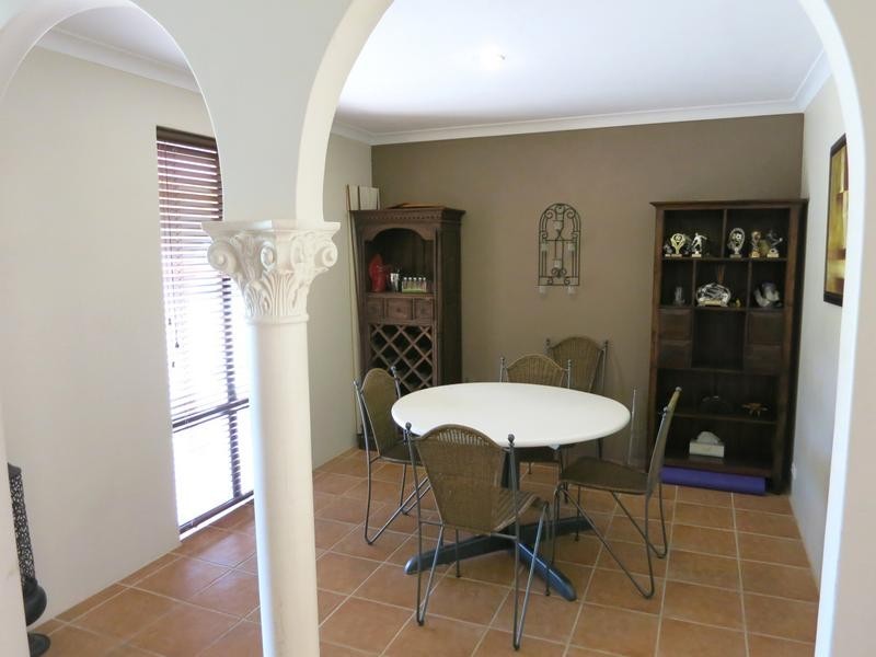 9 Chaucer Close, Spearwood WA 6163