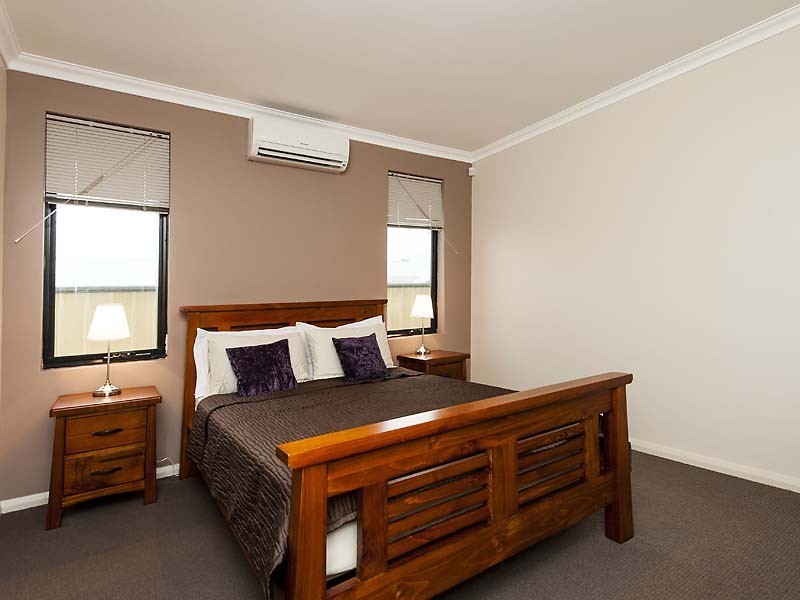 17 Separovich Way, Spearwood WA 6163