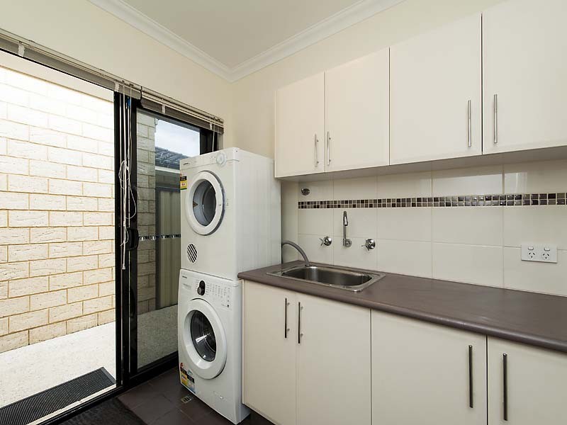17 Separovich Way, Spearwood WA 6163