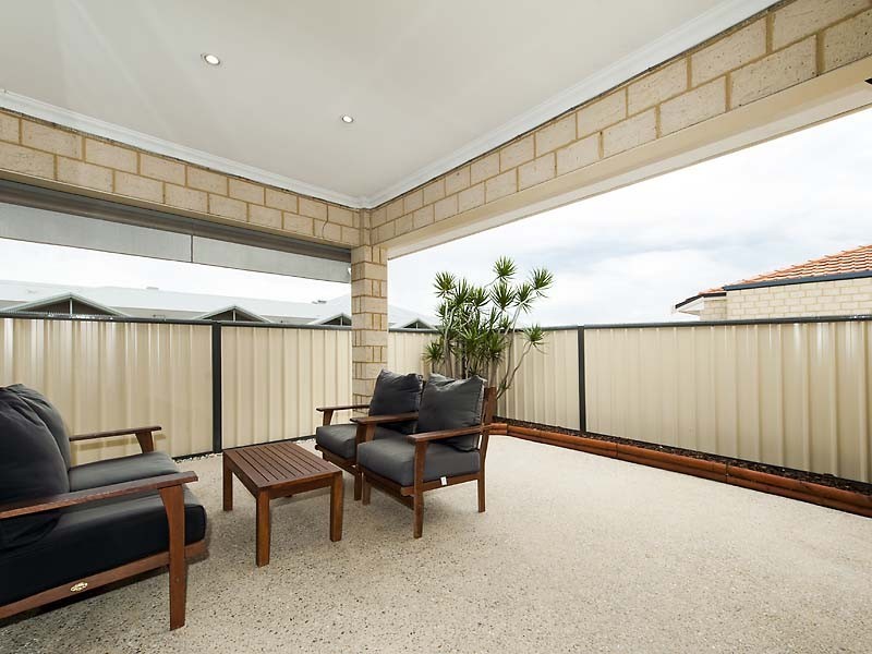 17 Separovich Way, Spearwood WA 6163