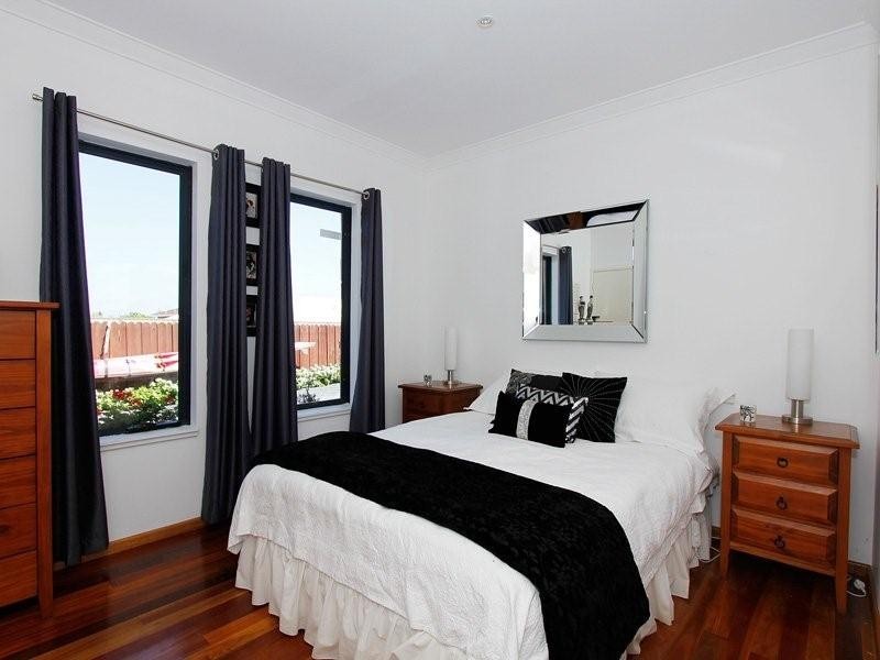 11A Beach Street, Coogee WA 6166