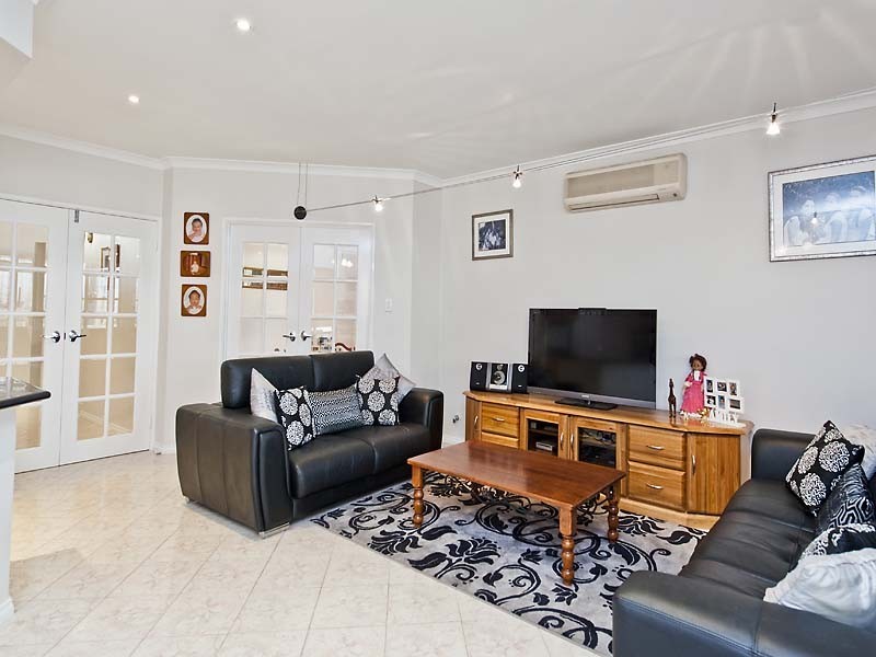 9 Grljusich Place, Spearwood WA 6163