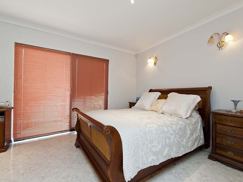 9 Grljusich Place, Spearwood WA 6163