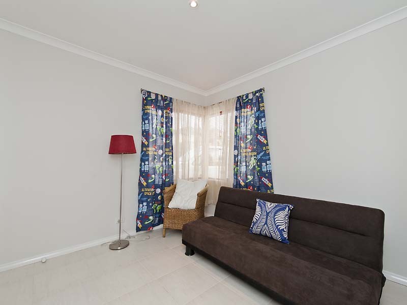 9 Grljusich Place, Spearwood WA 6163