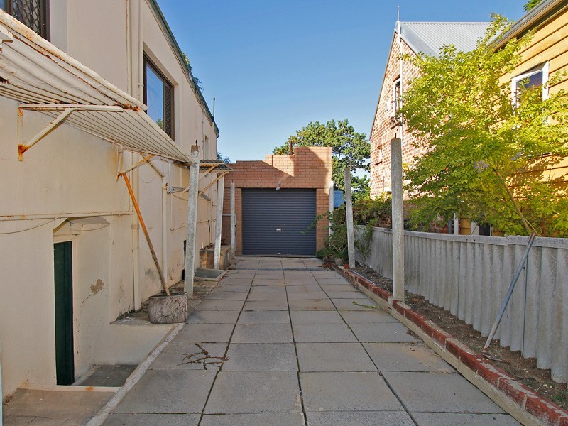 10 Wright Street, White Gum Valley WA 6162