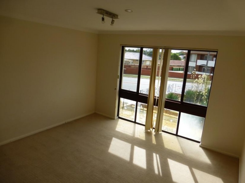 65 Forrest Road, Hamilton Hill WA 6163