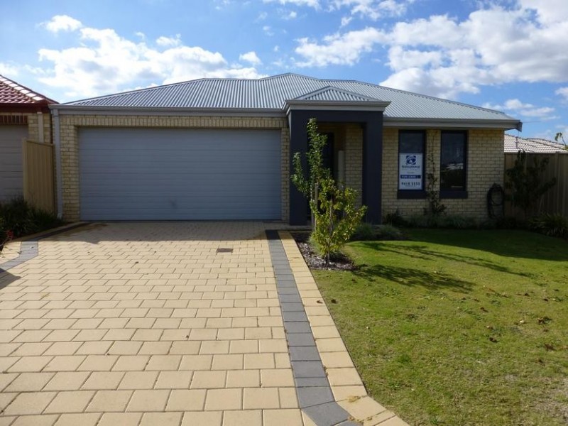 17 Nankeen Elbow, Beeliar WA 6164