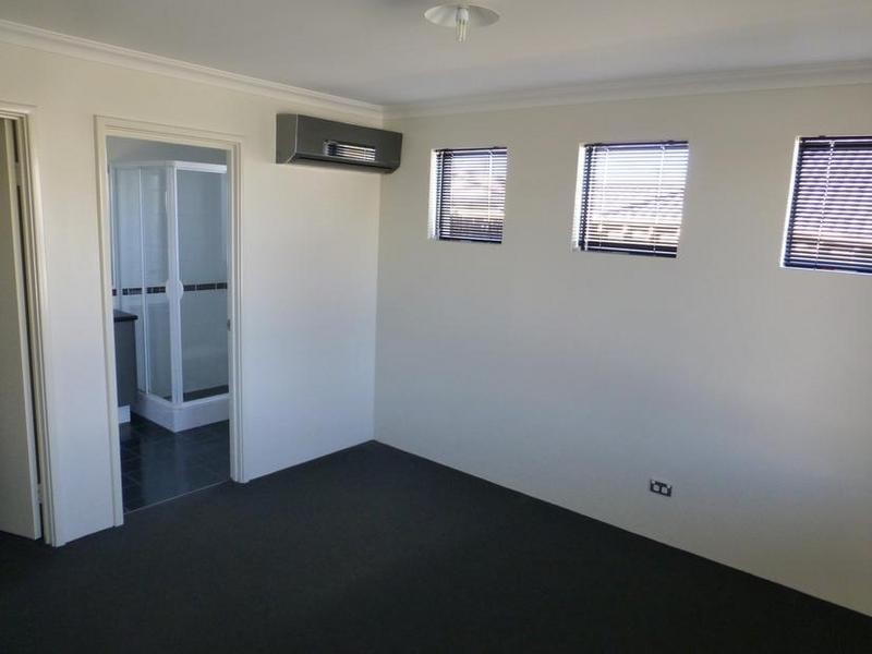 17 Nankeen Elbow, Beeliar WA 6164