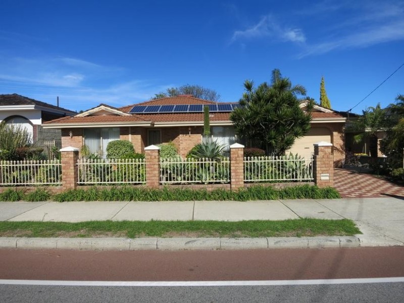 79 Forrest Road, Hamilton Hill WA 6163