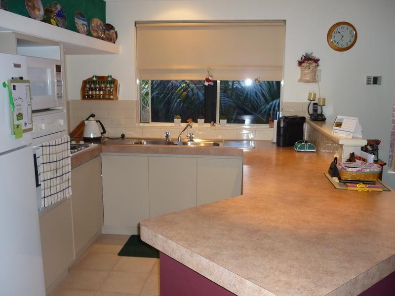 2/26 Gumina Place, Munster WA 6166