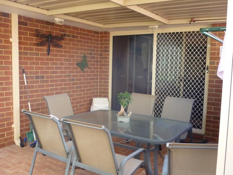 2/26 Gumina Place, Munster WA 6166