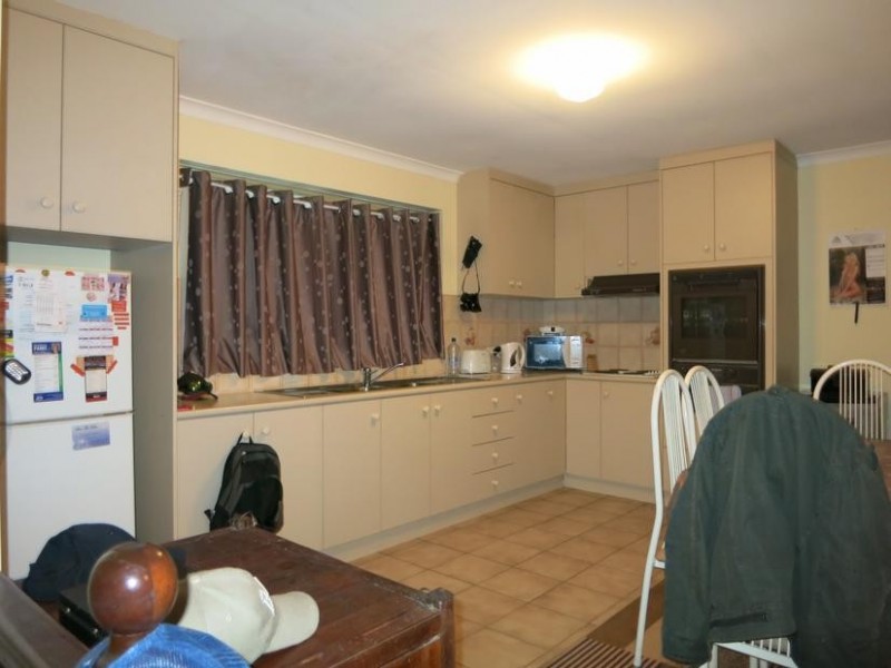 60 Shelley Way, Munster WA 6166