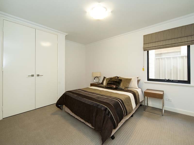 5-51 Wray Avenue, Fremantle WA 6160