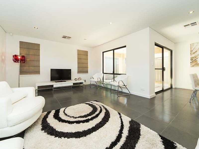 5-51 Wray Avenue, Fremantle WA 6160